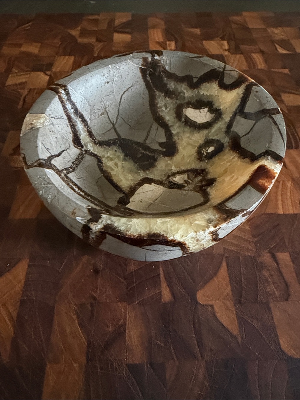 Agate bowl